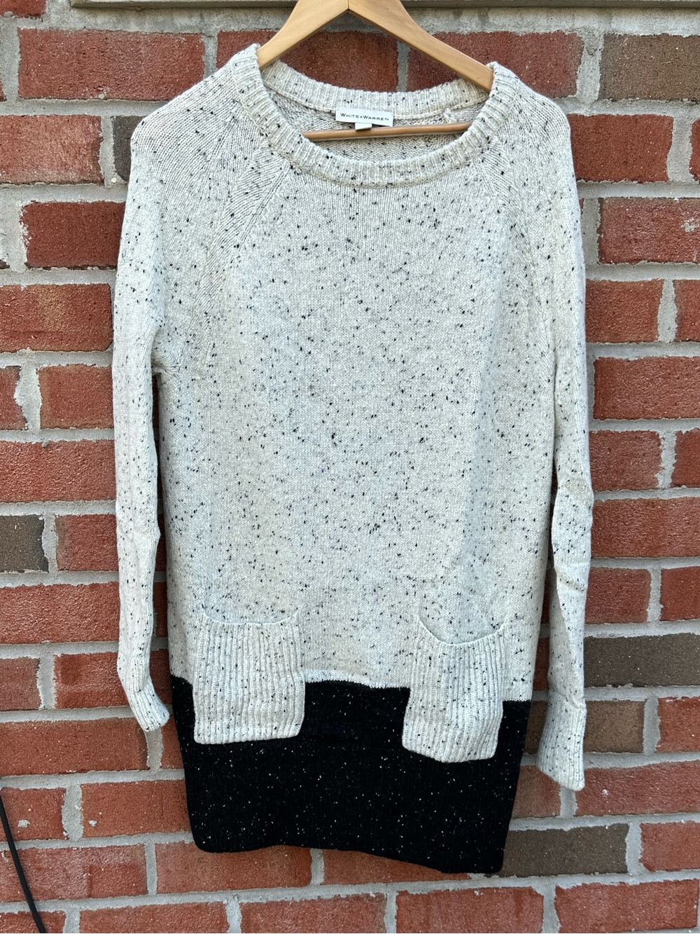 White & Warren women’s Size Large
Marled Knit Wool Blend Sweater Mini
Dress